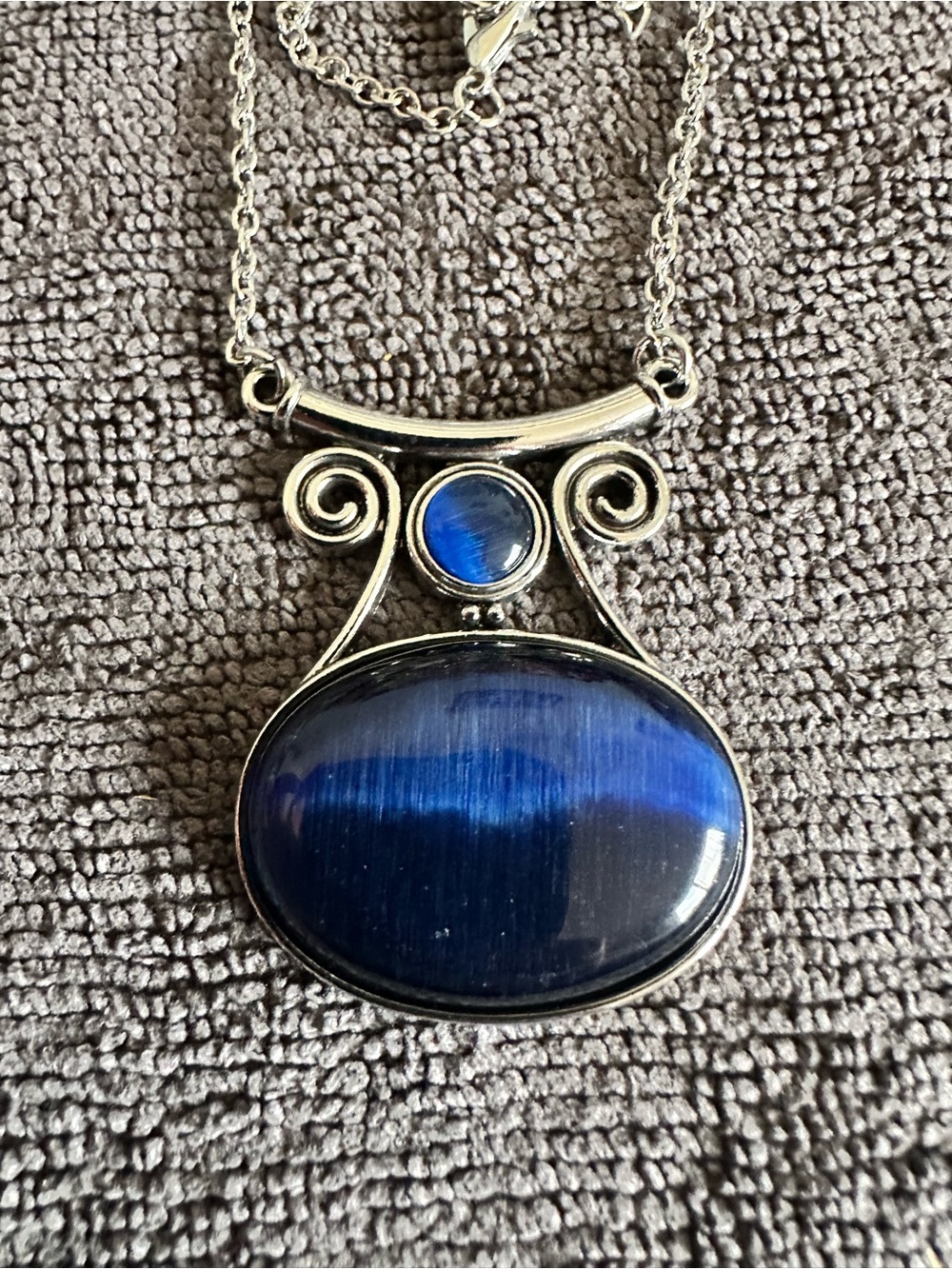 Blue Cat's Eye Pendant Necklace - Women Jewelry
